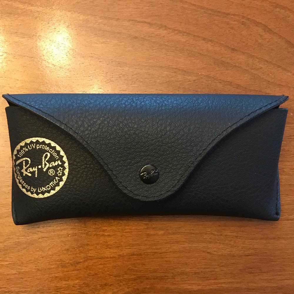Ray-Ban Sunglasses Case ONLY ☀️ 🕶